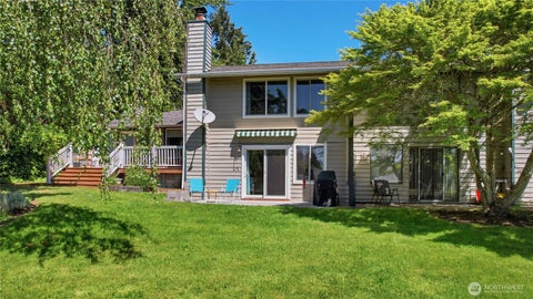 Photo of 1041 Ihland Place NE, Bainbridge Island, WA 98110 (MLS # 2532219)