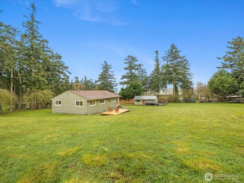 Photo of 207 Fort Casey Road, Coupeville, WA 98239 (MLS # 2524750)