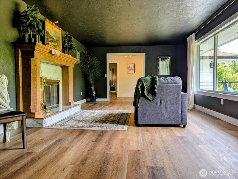 3231 Cooks Hill Road