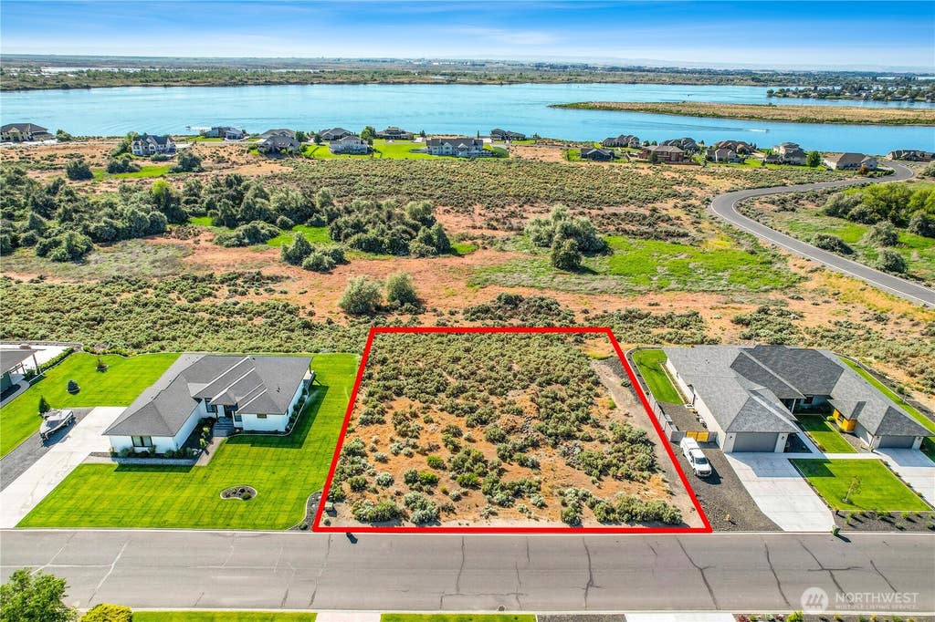 Photo of 8084 Dune Lake Road SE, Moses Lake, WA 98837 (MLS # 2547703)