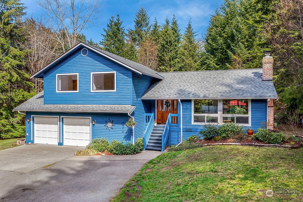 Photo of 44218 SE 161st Place, North Bend, WA 98045 (MLS # 2054381)