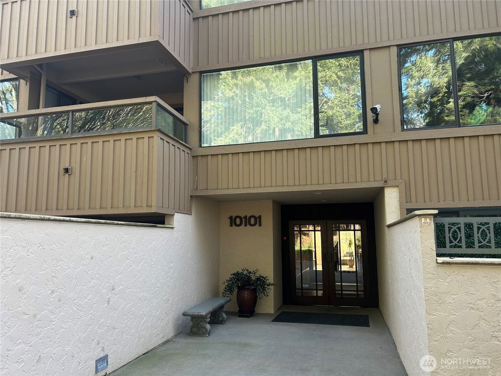 Photo of 10101 SE 3rd Street #402, Bellevue, WA 98004 (MLS # 2481344)