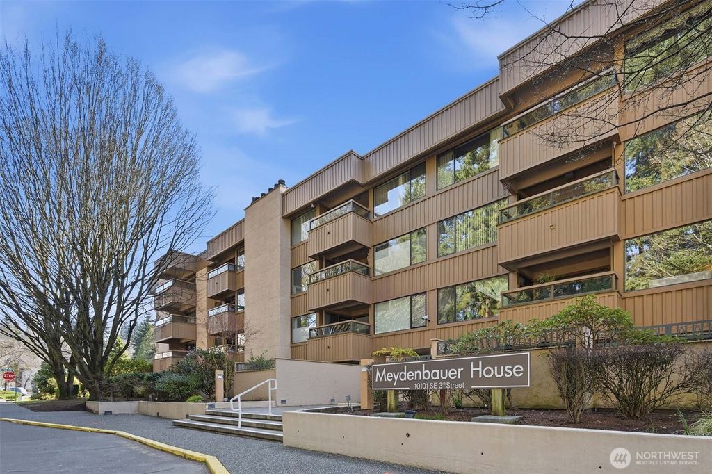 Photo of 10101 SE 3rd Street #402, Bellevue, WA 98004 (MLS # 2481344)