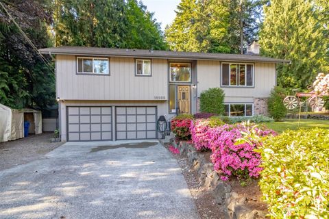 10908 151st Street E Puyallup WA 98374