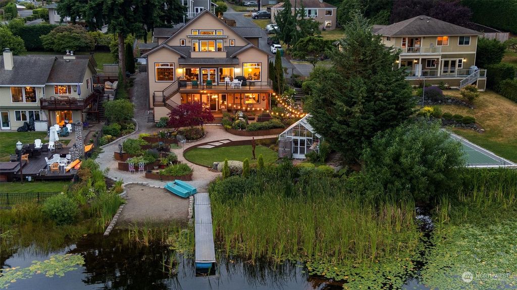 Photo of 3805 Shelby Road, Lynnwood, WA 98087 (MLS # 2271813)