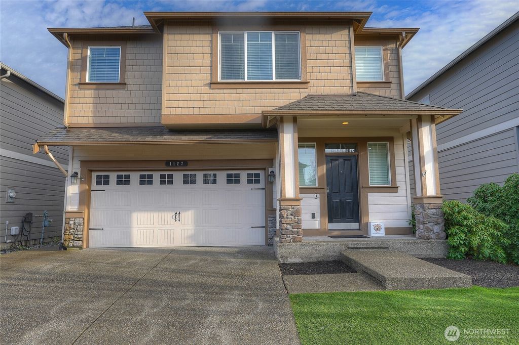 Photo of 1127 27th Street NW, Puyallup, WA 98371 (MLS # 2463021)