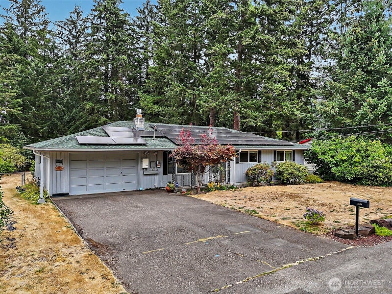2016 Sycamore Street SE