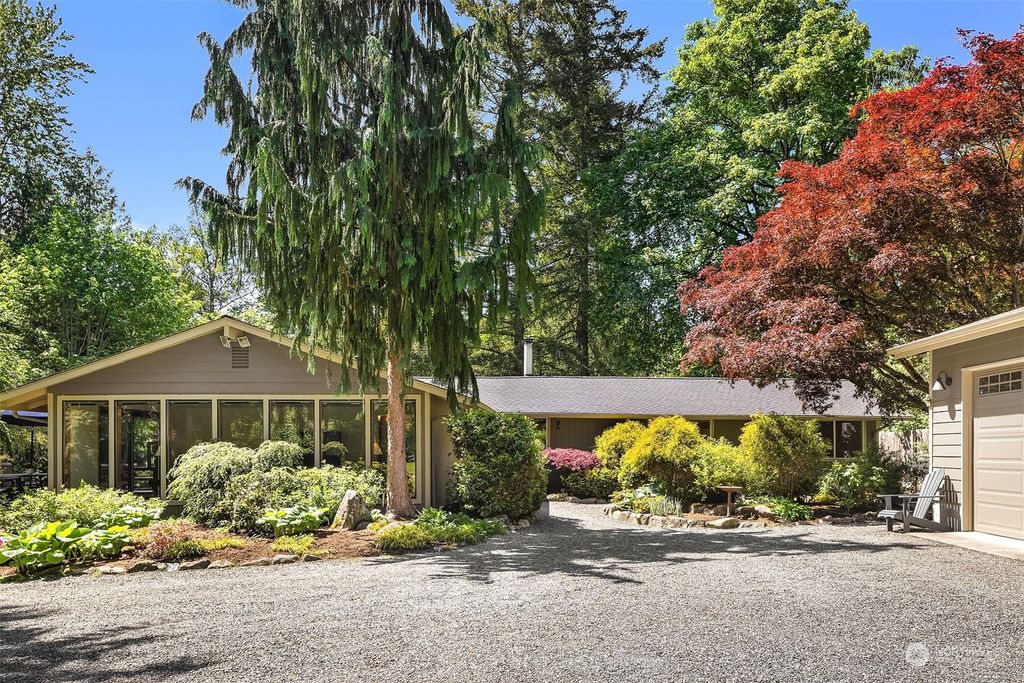 Photo of 4309 264th Avenue NE, Redmond, WA 98053 (MLS # 2238045)