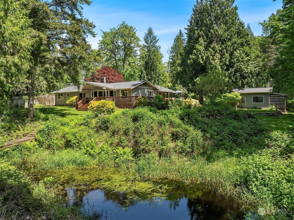 Photo of 4309 264th Avenue NE, Redmond, WA 98053 (MLS # 2238045)