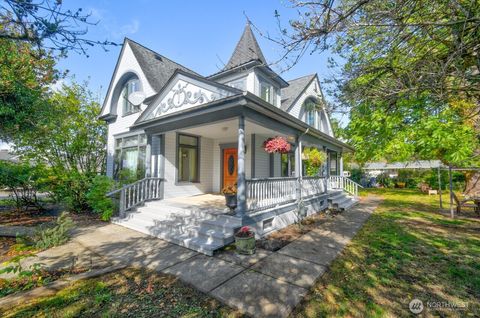 Photo of 218 E Young Street, Elma, WA 98541 (MLS # 2441062)