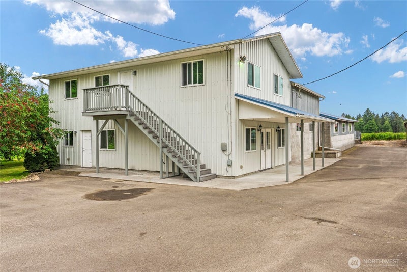 957 W State Route 4