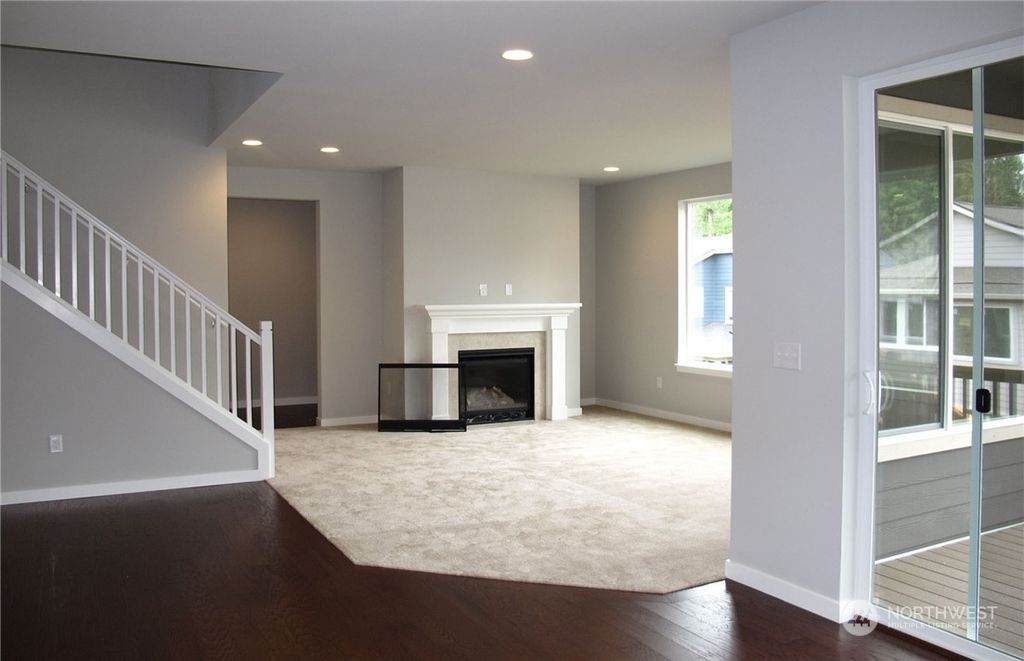 Photo of 13822 123rd Place NE #39-5, Lake Stevens, WA 98258 (MLS # 2038498)