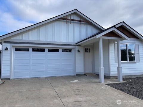 Photo of 2604 N Snowdrop Street, Ellensburg, WA 98926 (MLS # 2517069)