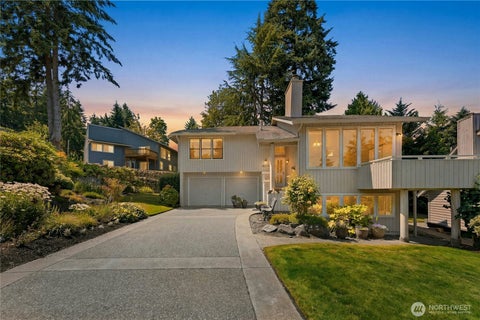 Photo of 4679 144th Place SE, Bellevue, WA 98006 (MLS # 2593095)
