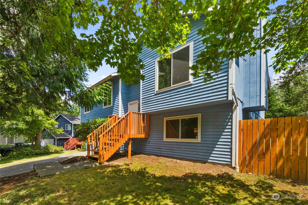 Photo of 23019 20th Avenue SE, Bothell, WA 98021 (MLS # 2262637)