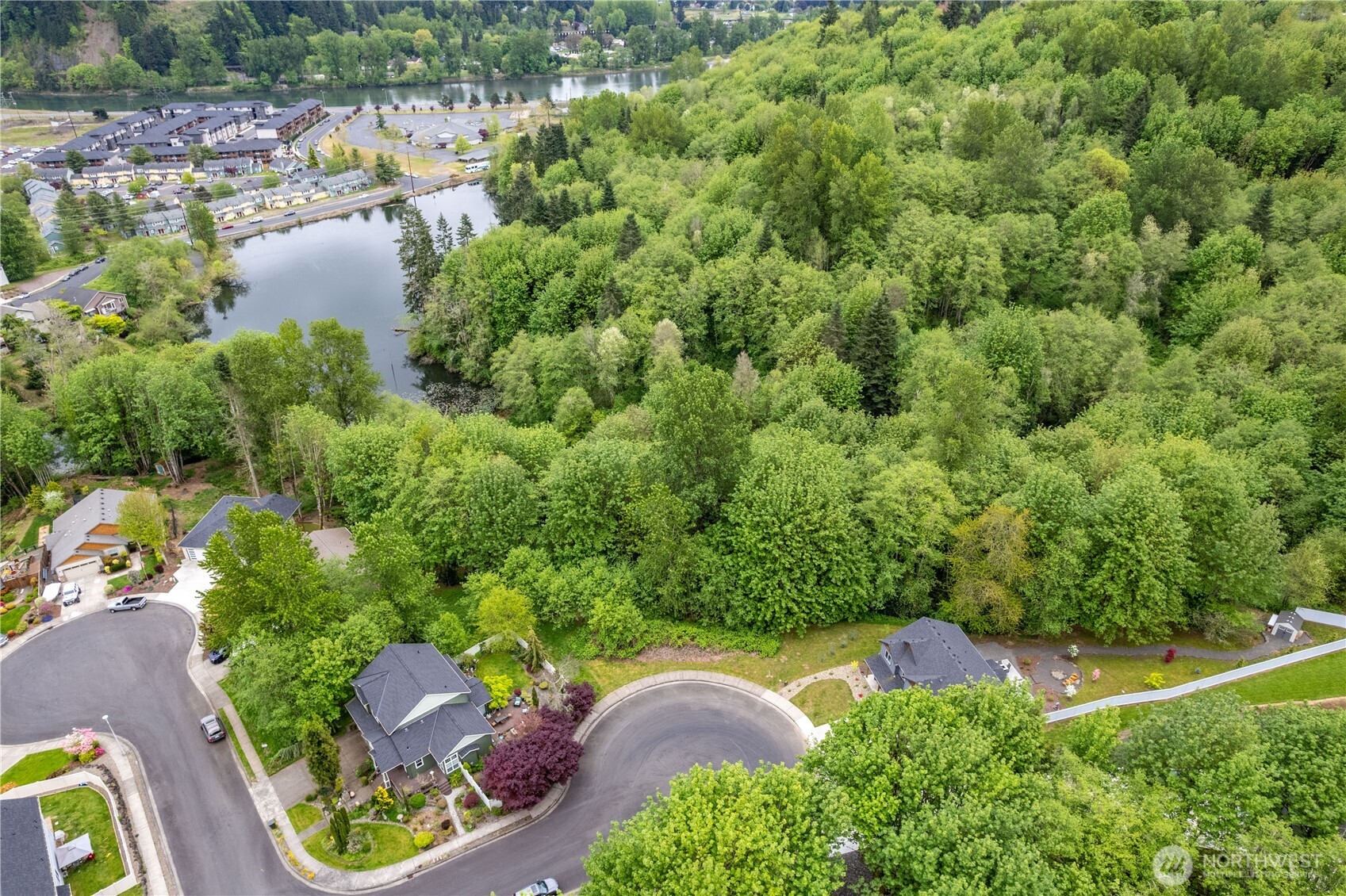 290 Shoreview Drive