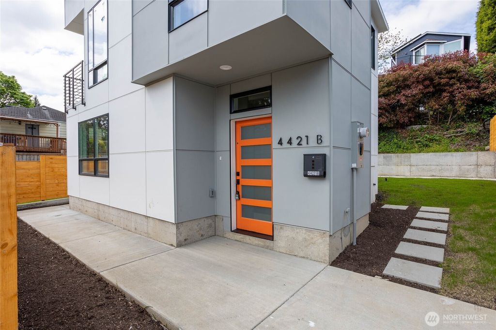 Photo of 4421 49th Avenue S #B, Seattle, WA 98118 (MLS # 2385108)