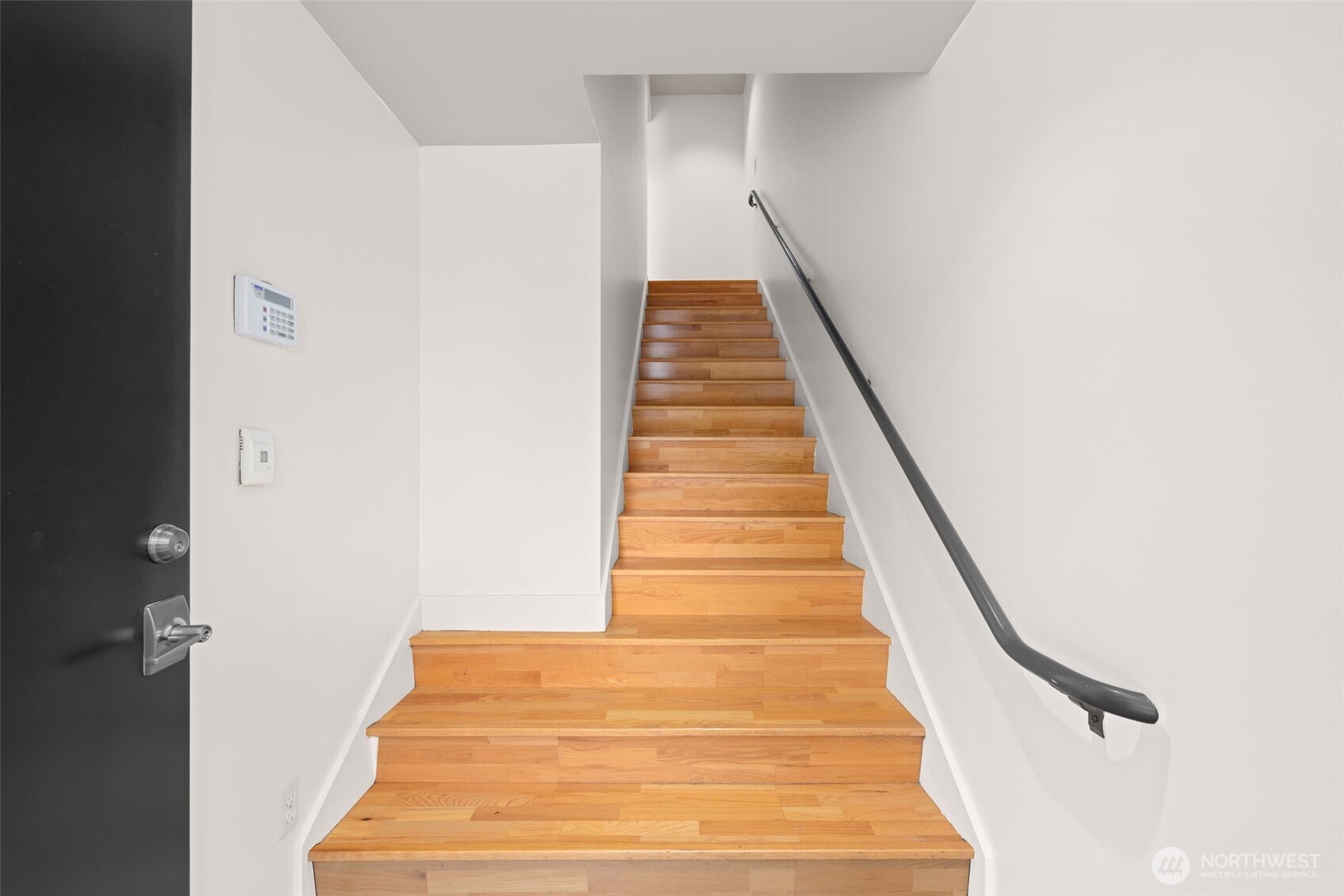 2410 Aurora Avenue N 105