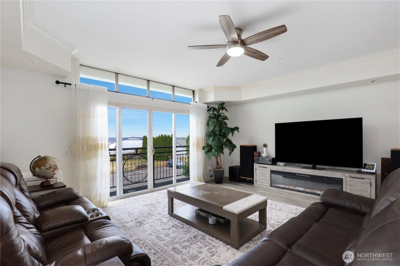320 E 32nd Street 103