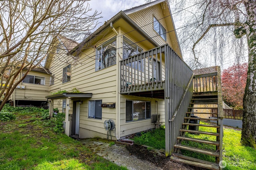 Photo of 6222 4th Avenue NW, Seattle, WA 98107 (MLS # 2499293)