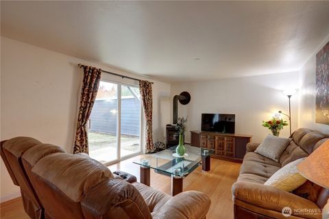 Photo of 11424 SE 257th Place #F108, Kent, WA 98030 (MLS # 2448816)