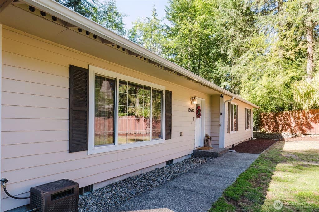 Photo of 13608 132nd Street Ct NW, Gig Harbor, WA 98329 (MLS # 2557423)