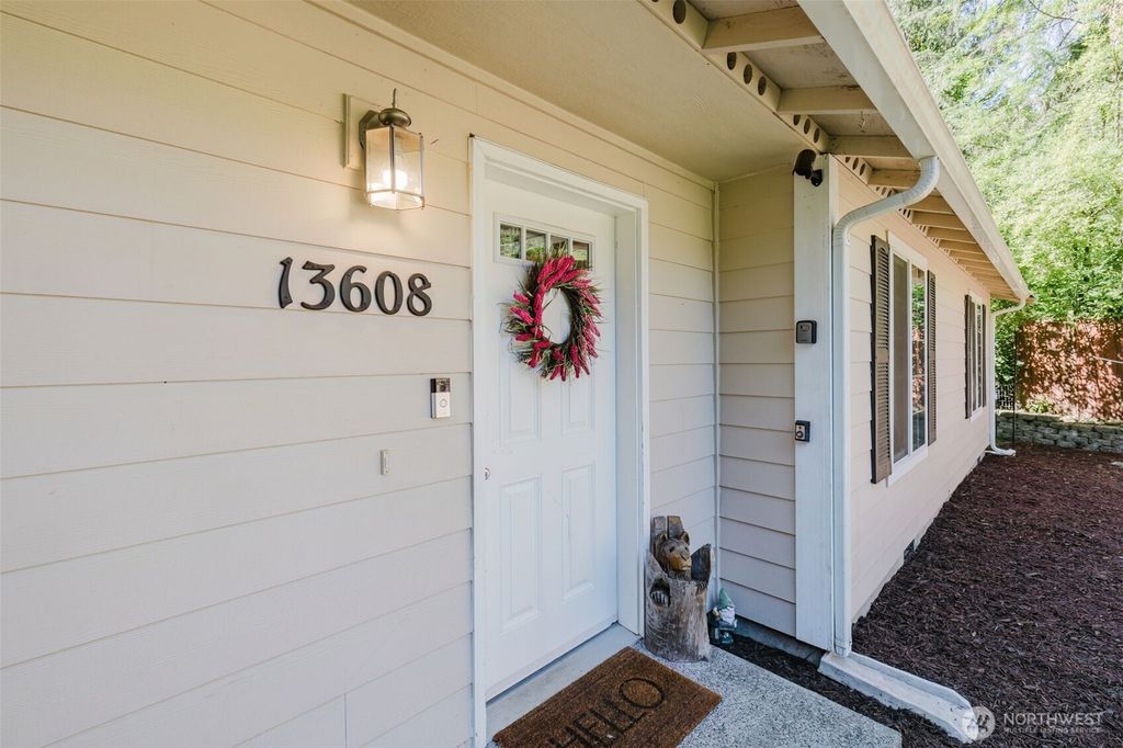 Photo of 13608 132nd Street Ct NW, Gig Harbor, WA 98329 (MLS # 2557423)