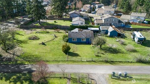 Photo of 5907 160th Street E, Puyallup, WA 98375 (MLS # 2487972)