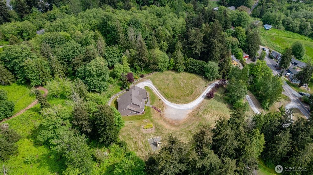Photo of 16711 Blodgett Road, Mount Vernon, WA 98274 (MLS # 2523154)
