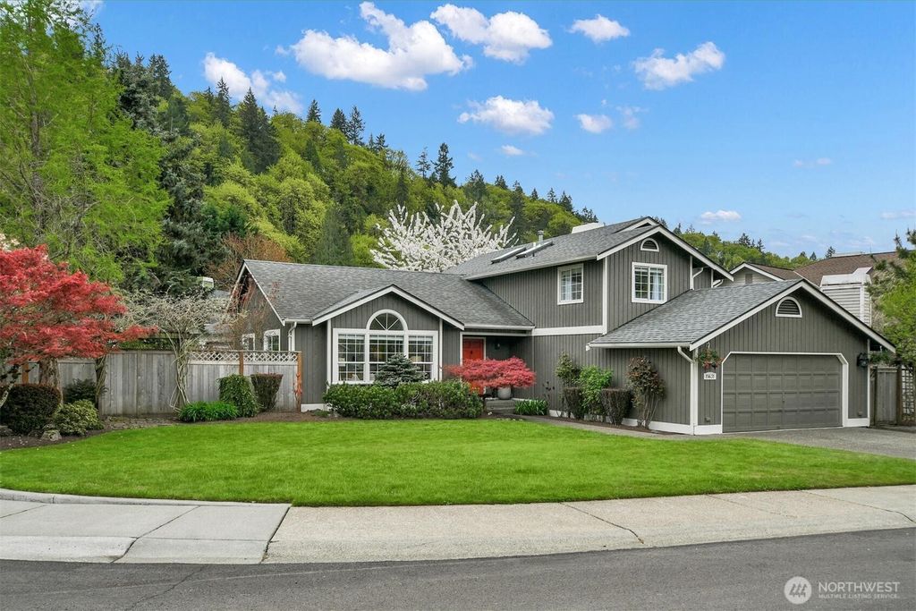 Photo of 15631 SE 156th Street, Renton, WA 98058 (MLS # 2511535)