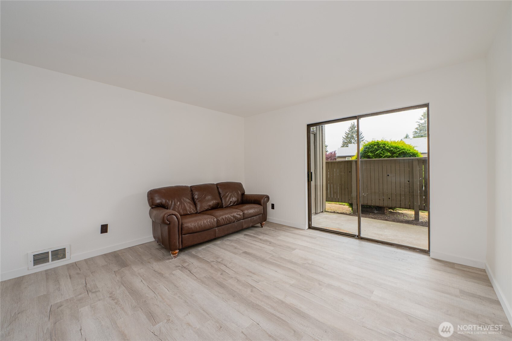 1505 N Visscher Street P105