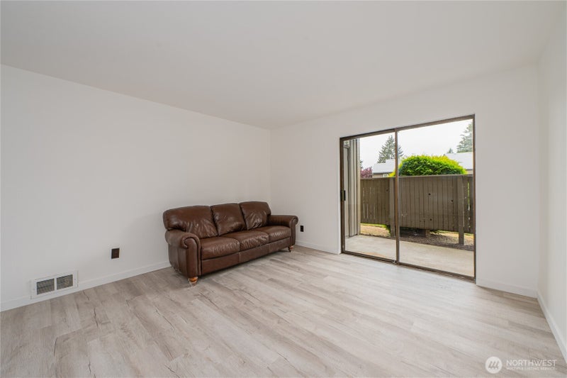 1505 N Visscher Street P105