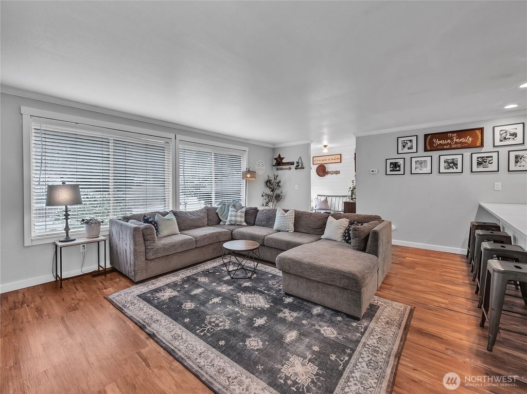 Photo of 22423 SE 321st Street, Kent, WA 98042 (MLS # 2484757)