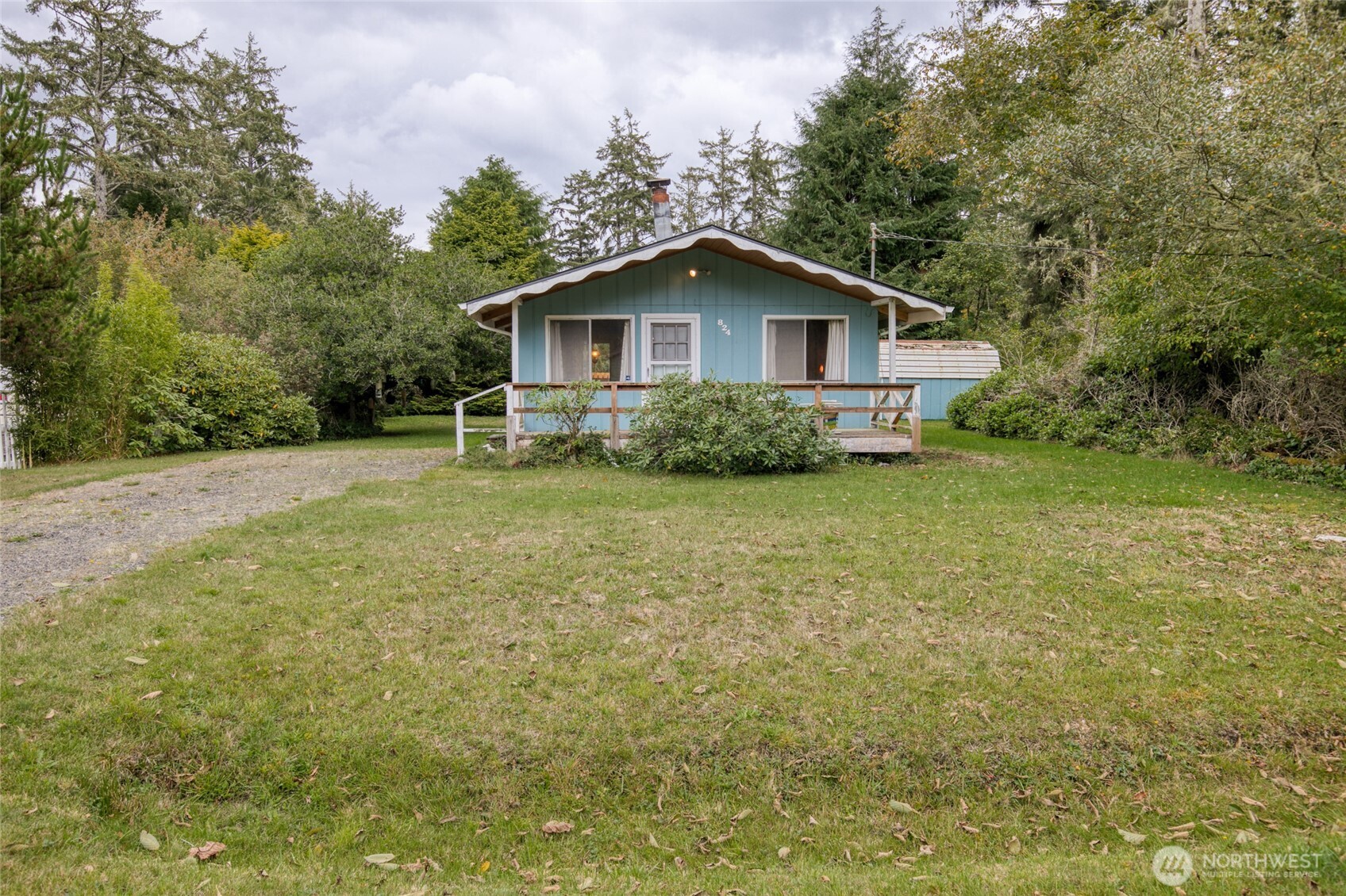 824 Hassalo Avenue SE