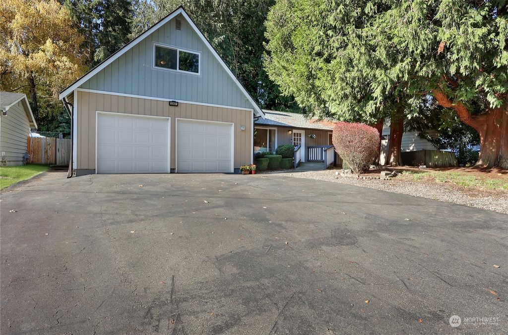 Photo of 30451 3rd Avenue S, Federal Way, WA 98003 (MLS # 2180339)