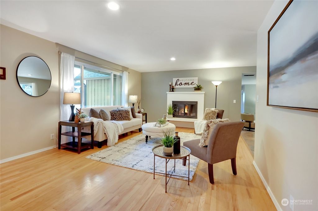 Photo of 30451 3rd Avenue S, Federal Way, WA 98003 (MLS # 2180339)