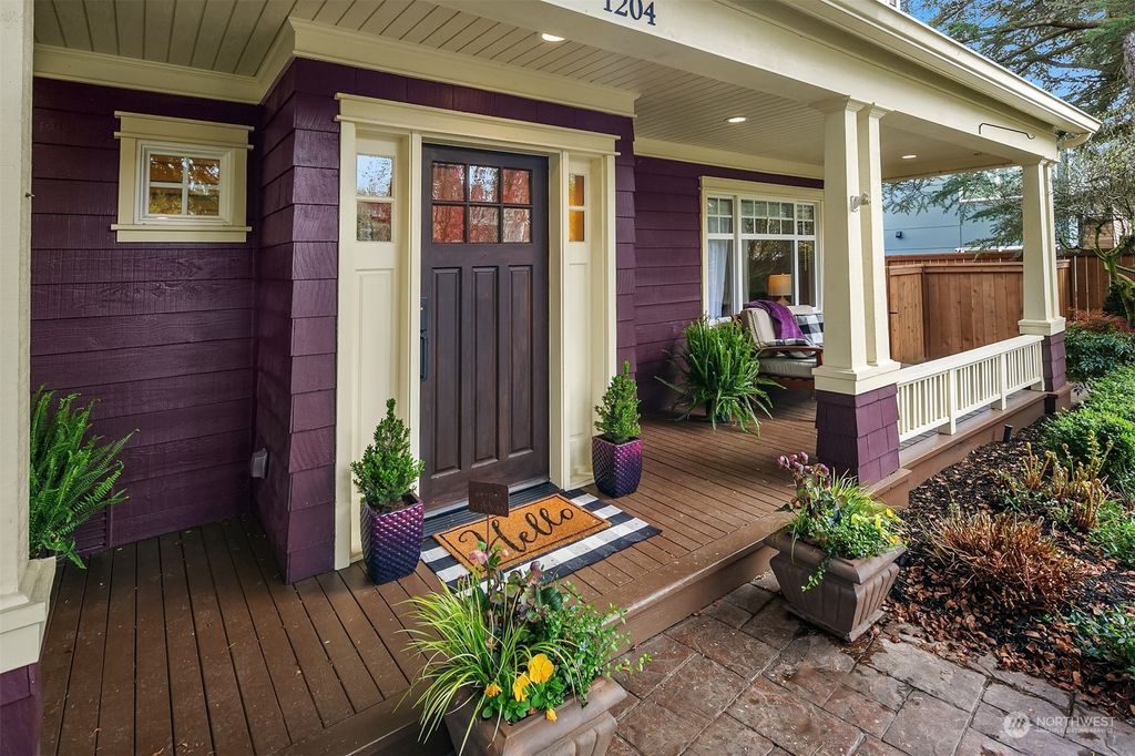 Photo of 1204 5th Street, Kirkland, WA 98033 (MLS # 2220976)