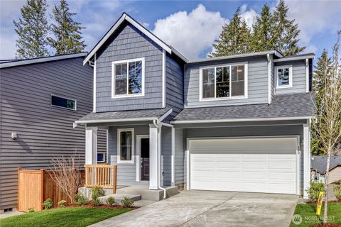 Photo of 102 NE Shadowhawk Lane, Bremerton, WA 98311 (MLS # 2424427)