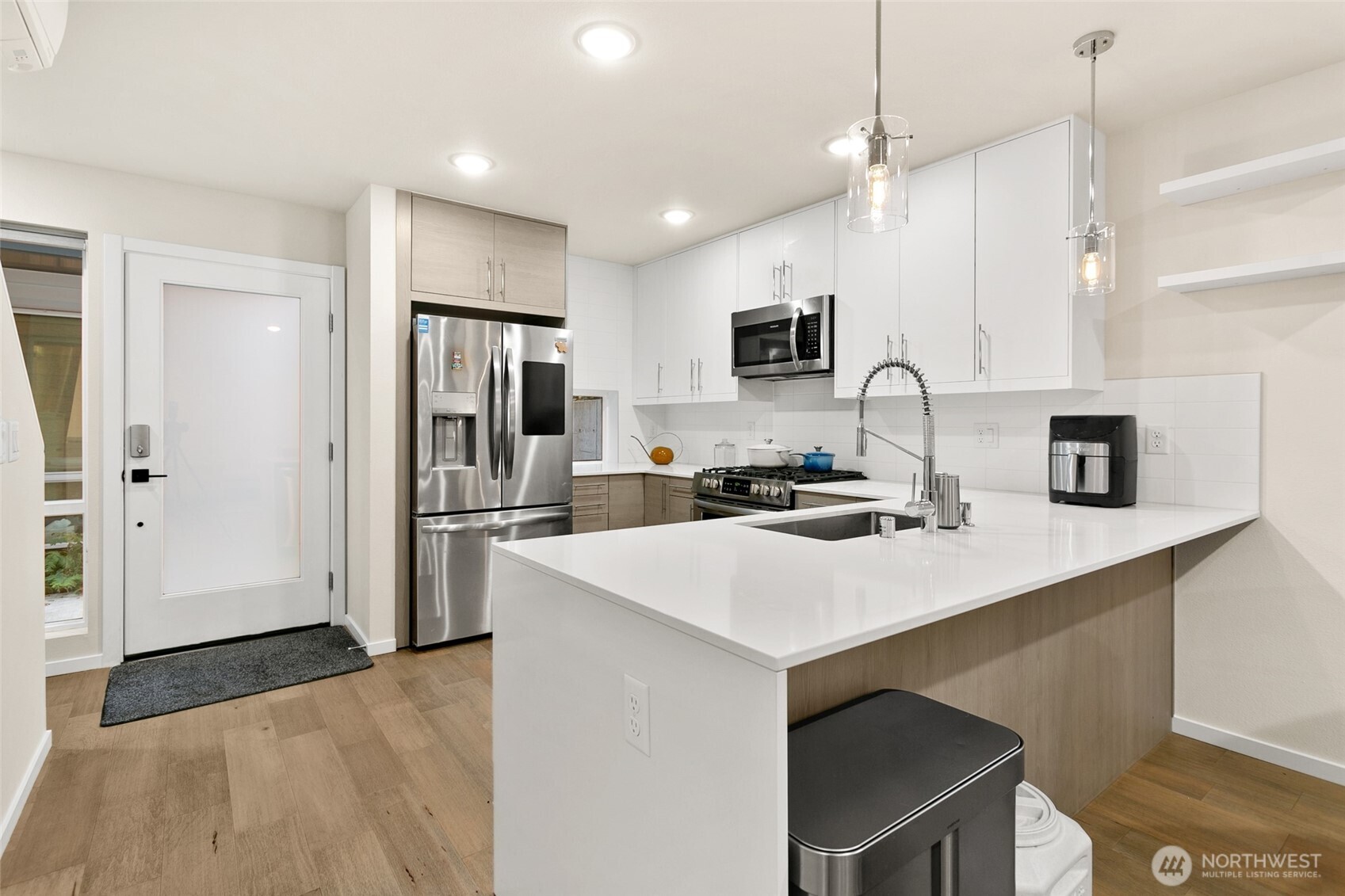 1709 15th Avenue S