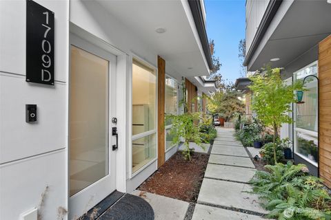 1709 15th Avenue S Seattle WA 98144