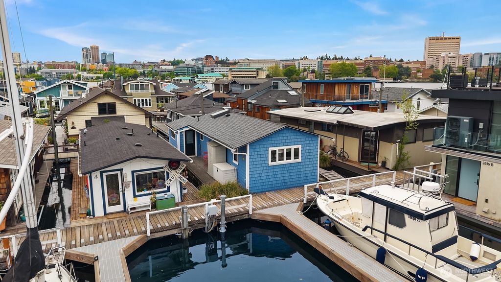 Photo of 2818 Boyer Avenue E #6, Seattle, WA 98102 (MLS # 2514606)