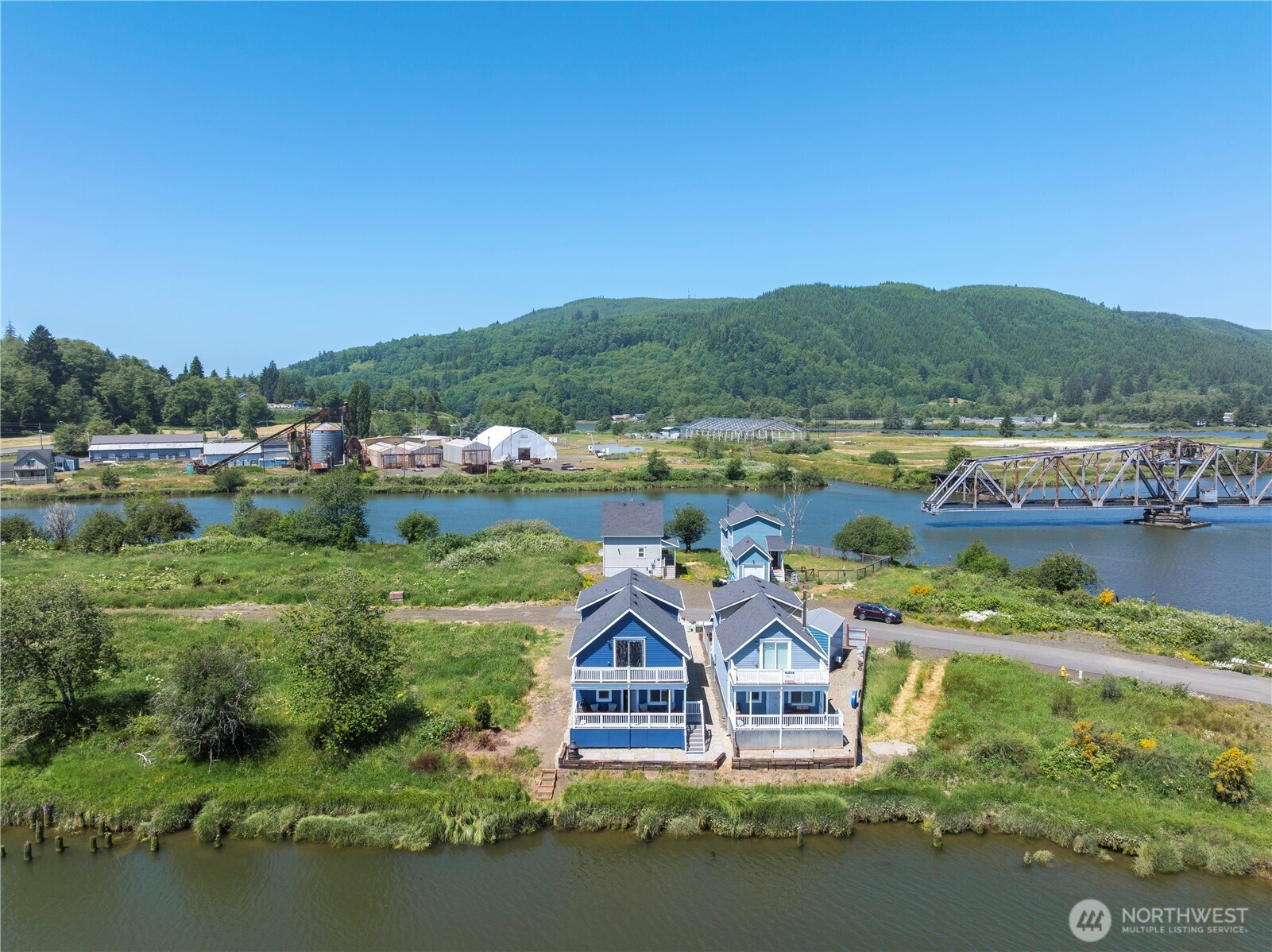 345 Island Lane