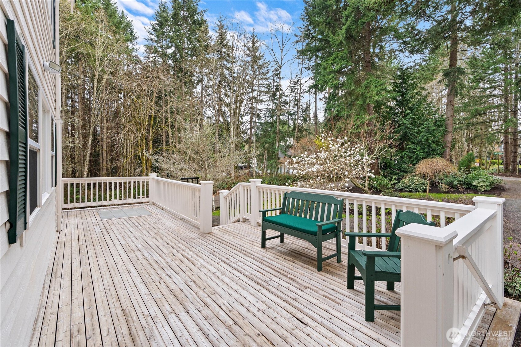 24801 Hillbend Lane NE