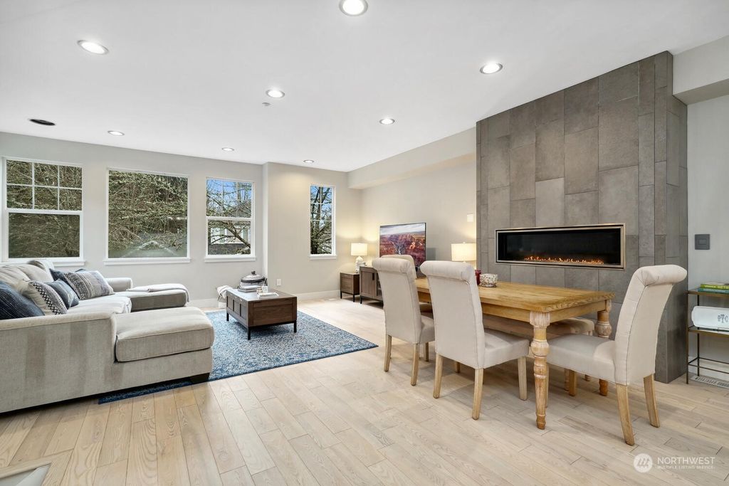 Photo of 15602 133rd Place NE #15A, Woodinville, WA 98072 (MLS # 2190026)