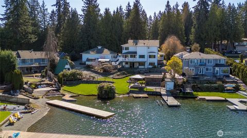Photo of 4217 Lakeridge Drive E, Lake Tapps, WA 98391 (MLS # 2501477)