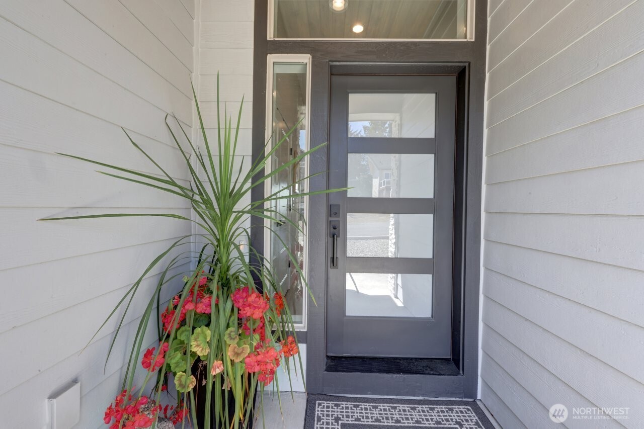32603 J Place