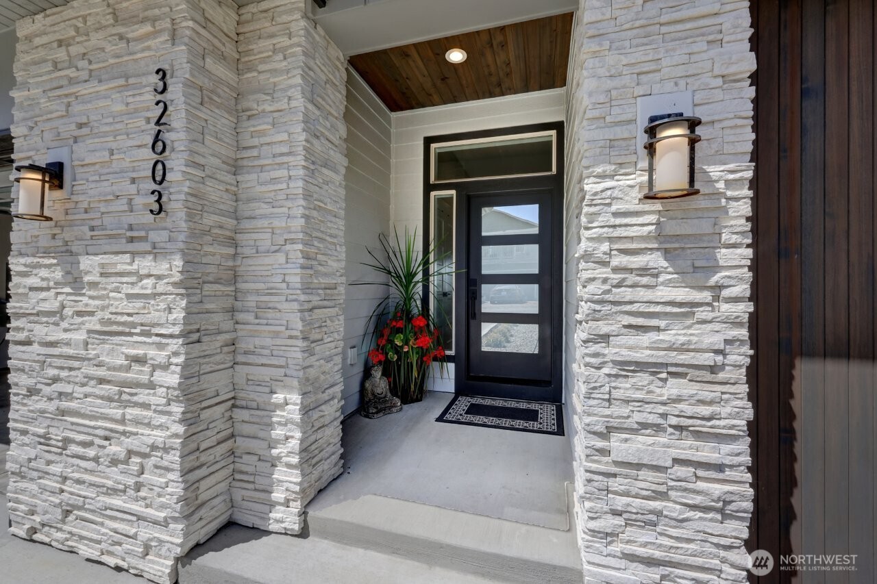 32603 J Place