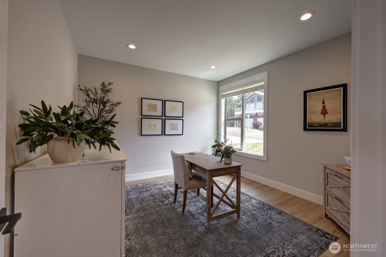32603 J Place