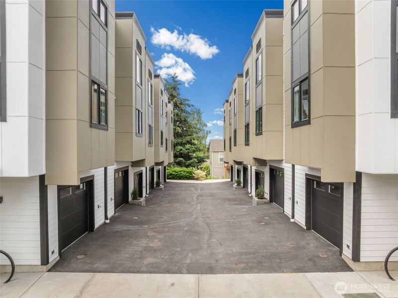 1213 Cherry Street SE 112