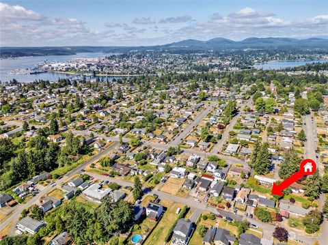 A home in Bremerton